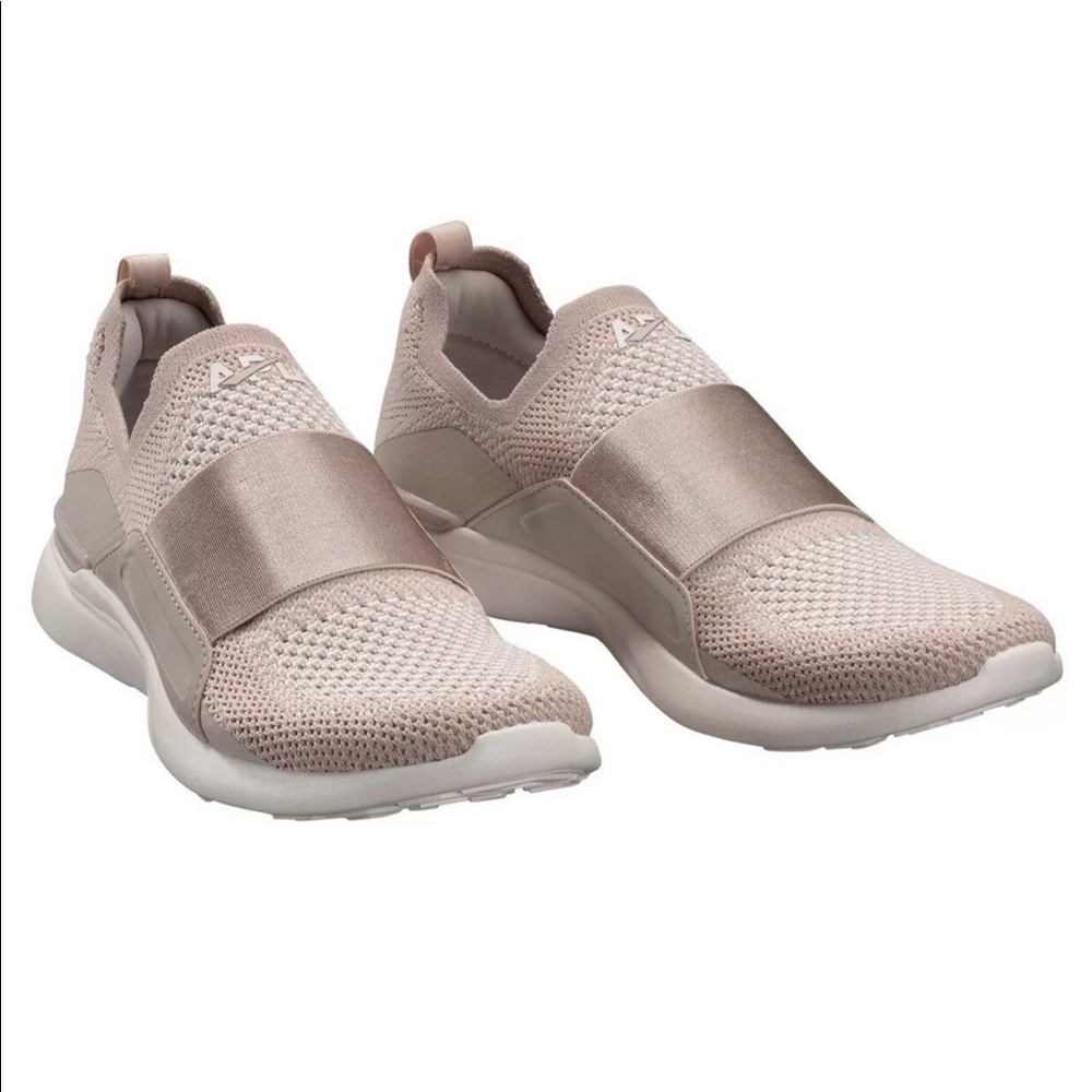NIB APL Techloom Bliss Women’s 8.5 Rose Dust Nude